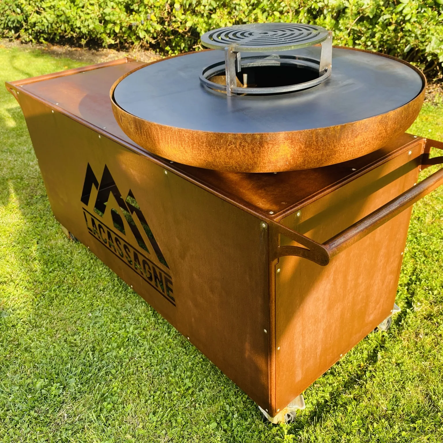 Grand modèle Corten